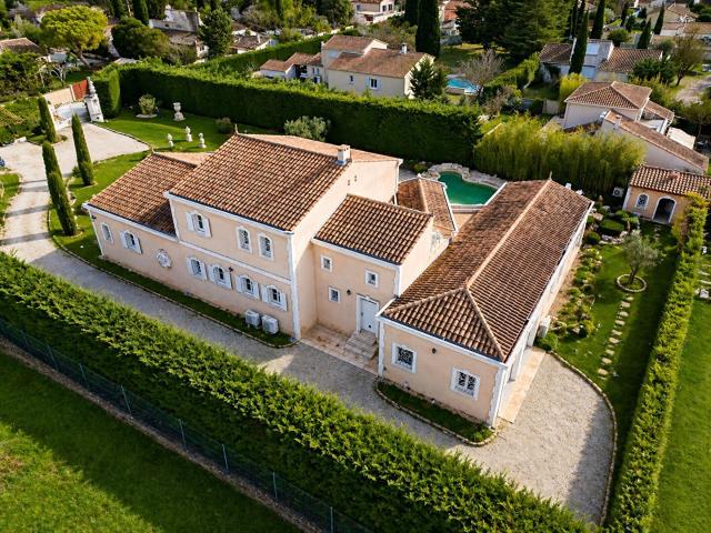 Maison vente à Arles, Mollégès