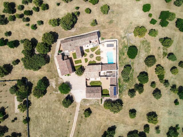 Maison vente à Nîmes, Goudargues