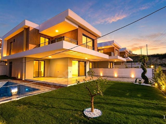 Kuşadasi, Aydin içerisinde satılık Villa