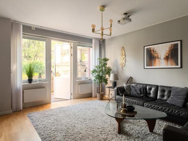 Bostad till salu i Farsta, Botkyrka
