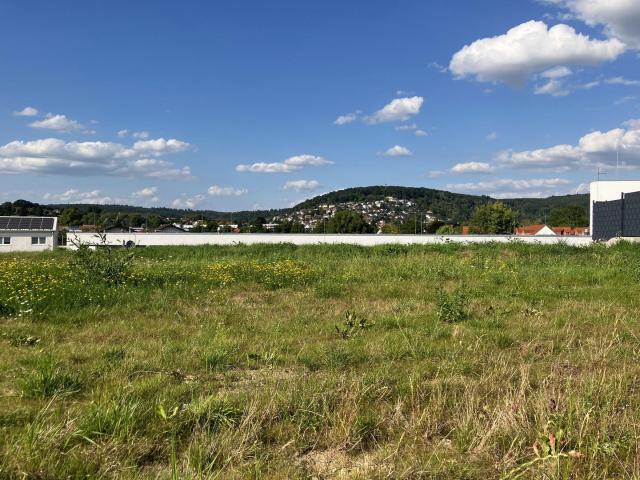 Erdgeschosswohnung mieten in Büdingen, Hessen