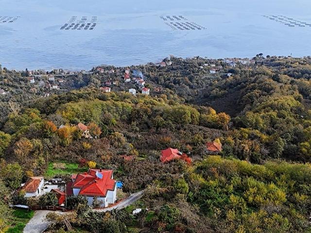Kaleyaka, Perşembe içerisinde satılık mülk