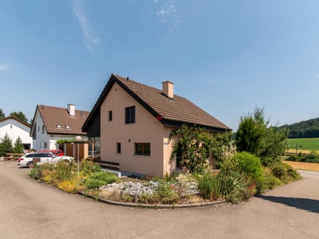 Einfamilienhaus kaufen in Wilchingen, Schaffhausen