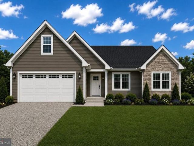 House for sale in Charles Town, West Virginia