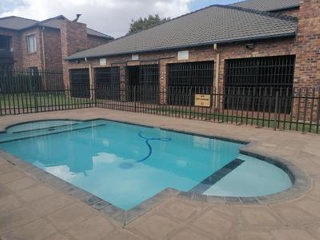Townhouse for sale in Ekurhuleni, Gauteng