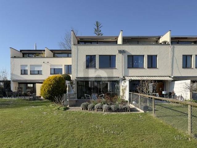Reihenfamilienhaus kaufen in Russikon, Zürich