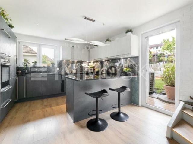 Einfamilienhaus kaufen in Menziken, Aargau