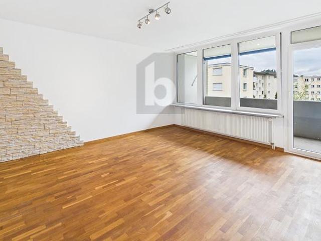 Wohnung kaufen in Domat, Ems, Graubünden