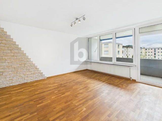Wohnung kaufen in Domat, Ems, Graubünden
