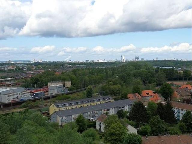 Wohnung kaufen in Urbach, Köln