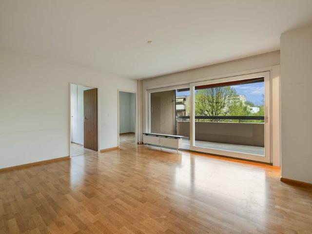 Wohnung kaufen in Therwil, Basel-Landschaft