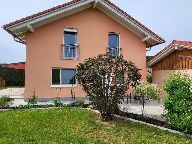 Villa kaufen in Lindberg, Bayern