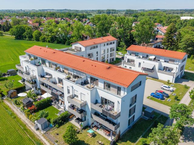 Dachgeschosswohnung kaufen in Maisach, Bayern