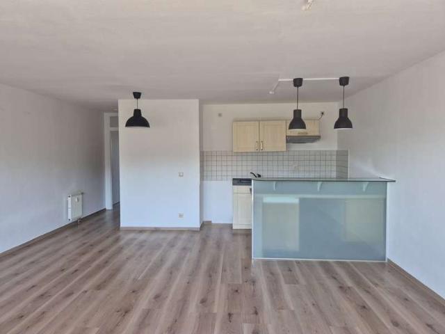 Wohnung kaufen in Limbach, Limbach-Oberfrohna