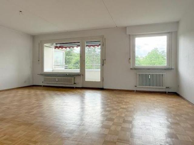 Apartment kaufen in Zuffenhausen, Stuttgart