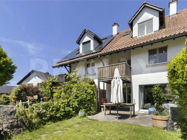 Reihenfamilienhaus kaufen in Obfelden, Zürich