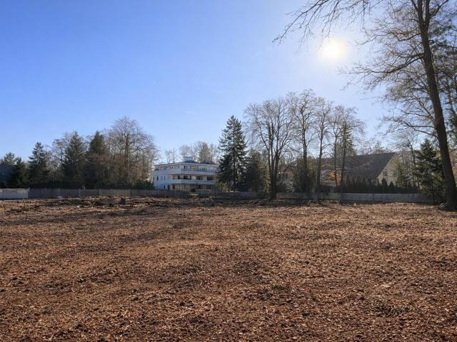 Erdgeschosswohnung kaufen in Grünwald, Bayern