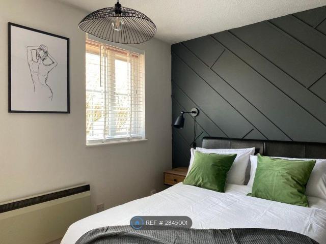 House for rent in Hampton, Greater London