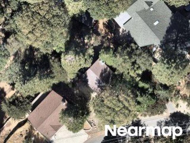 House for sale in Cedarpines Park, California