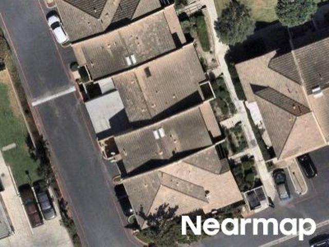 Townhouse for sale in Santa Paula, California