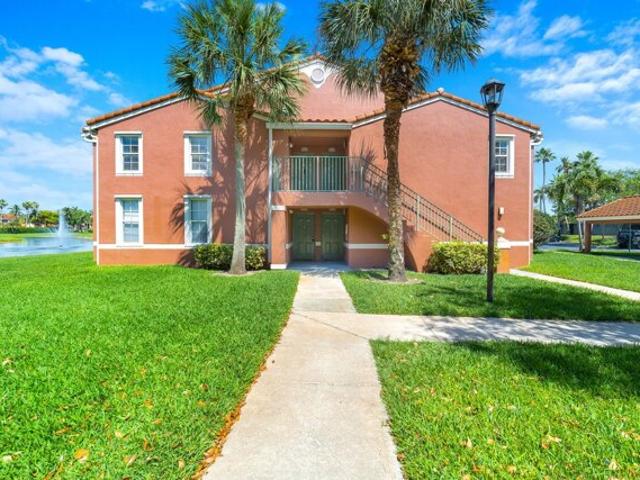 Condo for sale in Lake Worth
