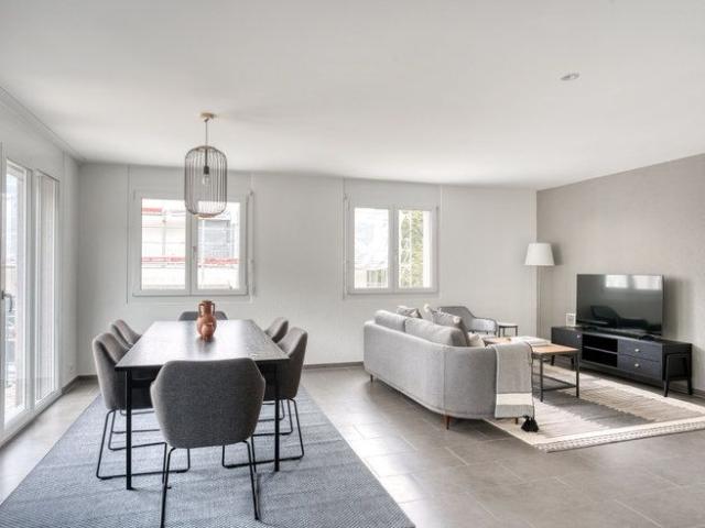 Apartment mieten in Einigen, Zürich