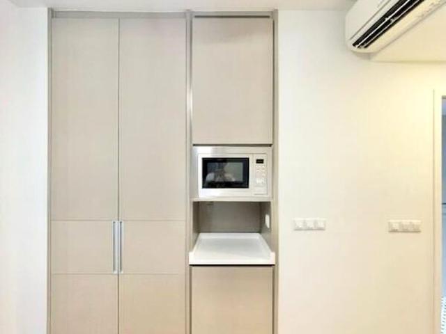 Condominium for sale in Rochor