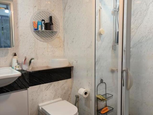 Condominium for sale in Rochor