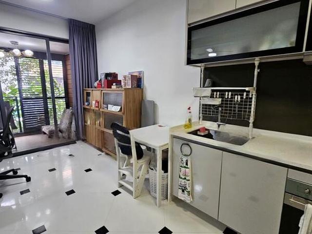 Condominium for sale in Rochor