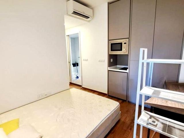 Condominium for sale in Rochor