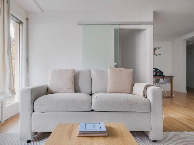 Apartment mieten in Einigen, Zürich