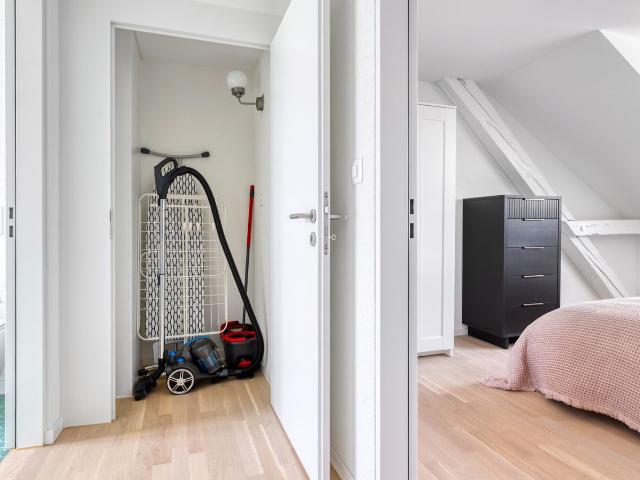 Apartment mieten in Einigen, Zürich