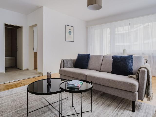 Apartment mieten in Einigen, Zürich