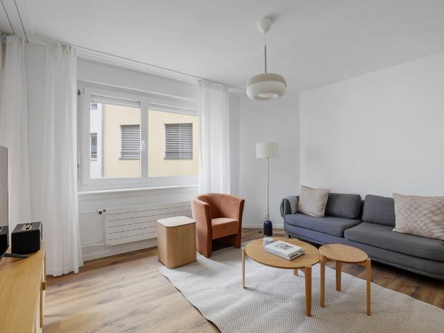 Apartment mieten in Einigen, Zürich