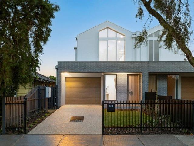 Townhouse for rent in Camerons Creek, Victoria