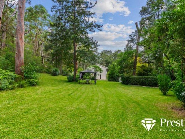 Cottage for sale in Sydney, New South Wales