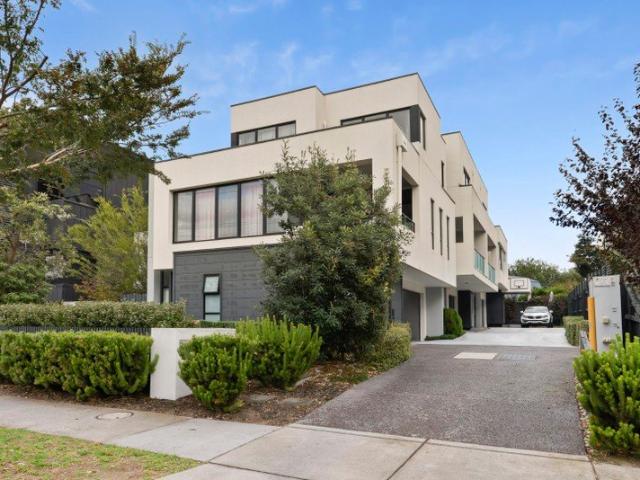 Townhouse for sale in Camerons Creek, Victoria