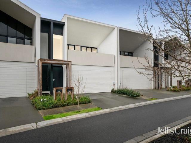 Townhouse for sale in Camerons Creek, Victoria