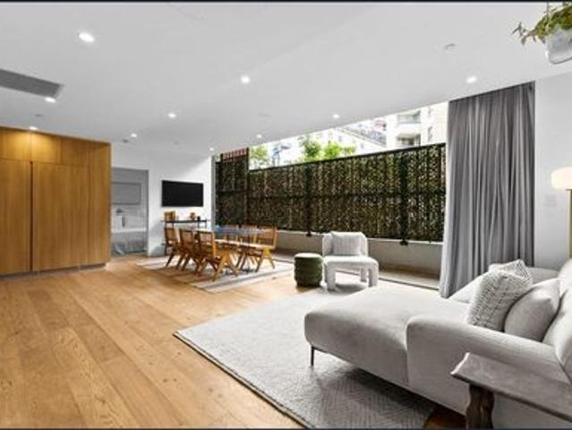 Apartment for rent in Toombul, Queensland