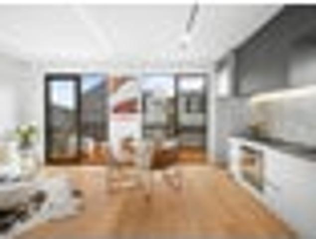 Townhouse for sale in Whangaparaoa, Oroua County