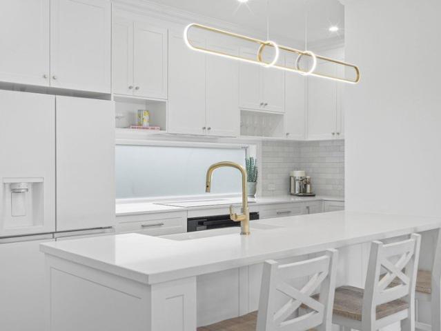 Townhouse for rent in Surfers Paradise, Gold Coast City