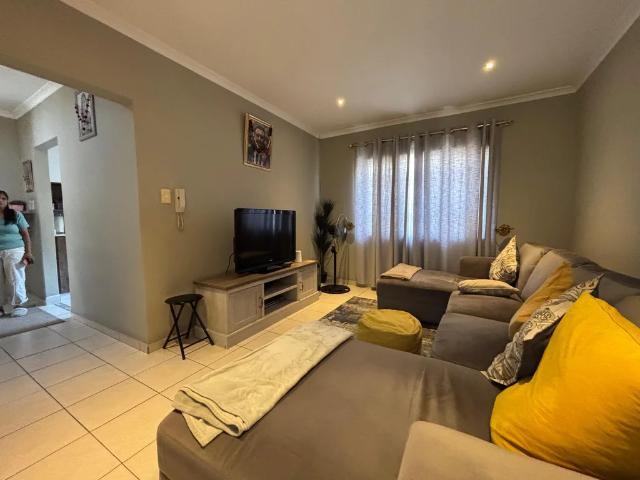 Townhouse for sale in Umhlanga, Kwazulu-natal