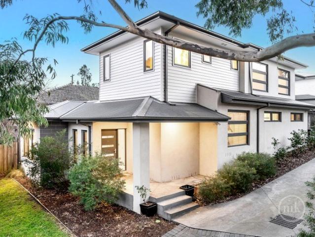 Townhouse for sale in Camerons Creek, Victoria