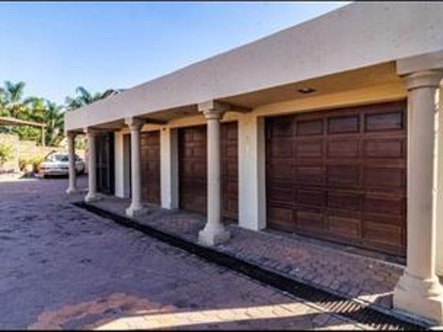 House for sale in Vosloorus, Gauteng