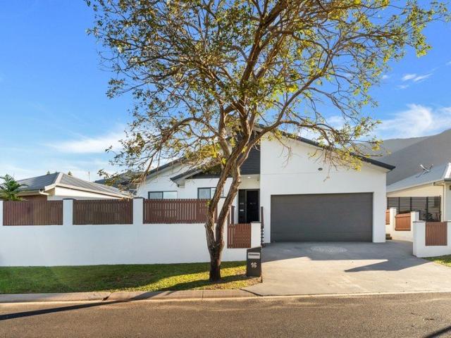House for sale in Redlynch, Queensland