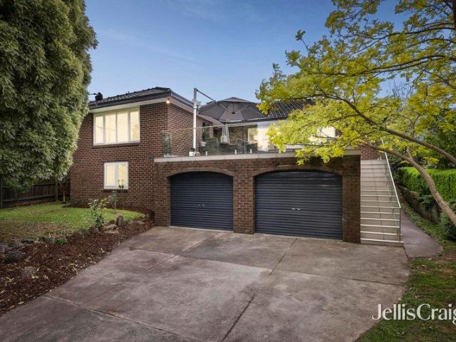 House for sale in Chirnside Park, Melbourne
