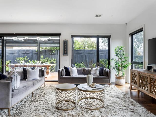 House for rent in McKinnon, Melbourne
