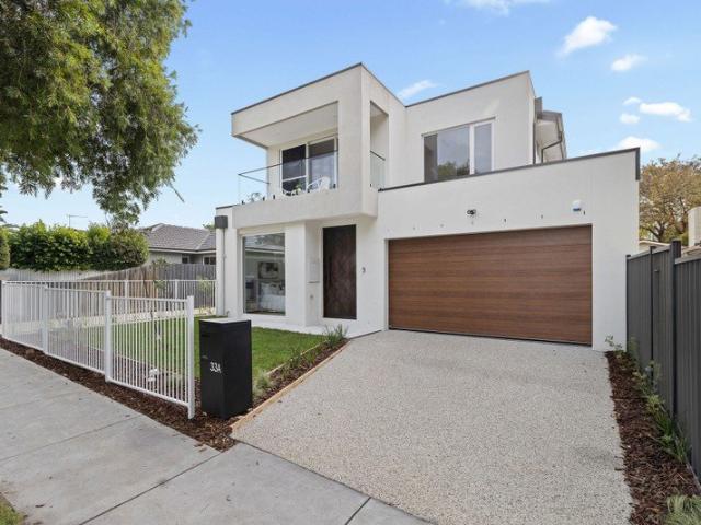 Townhouse for sale in Camerons Creek, Victoria
