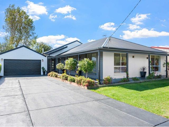 House for sale in Allansford, Victoria