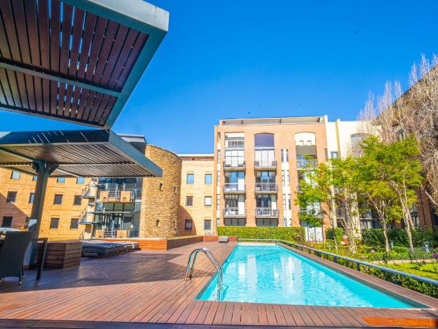 Apartment for rent in Birnam Park, Rosebank